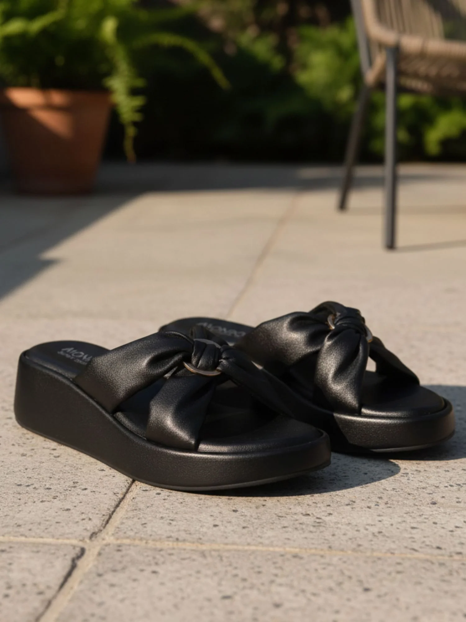 Alani Black Wedge Heels - Image 3