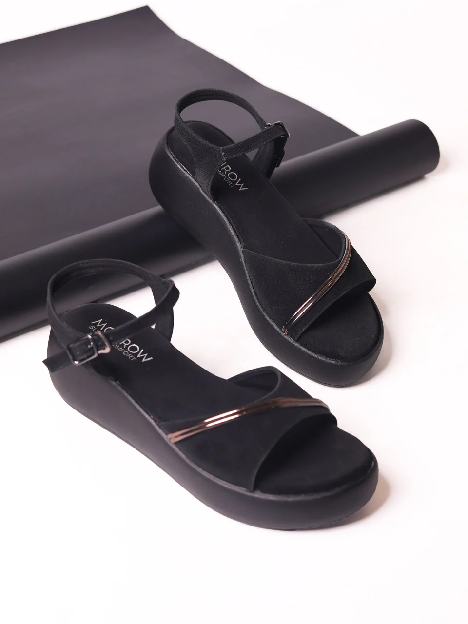 Kaylee Black Flatform Heels - Image 9