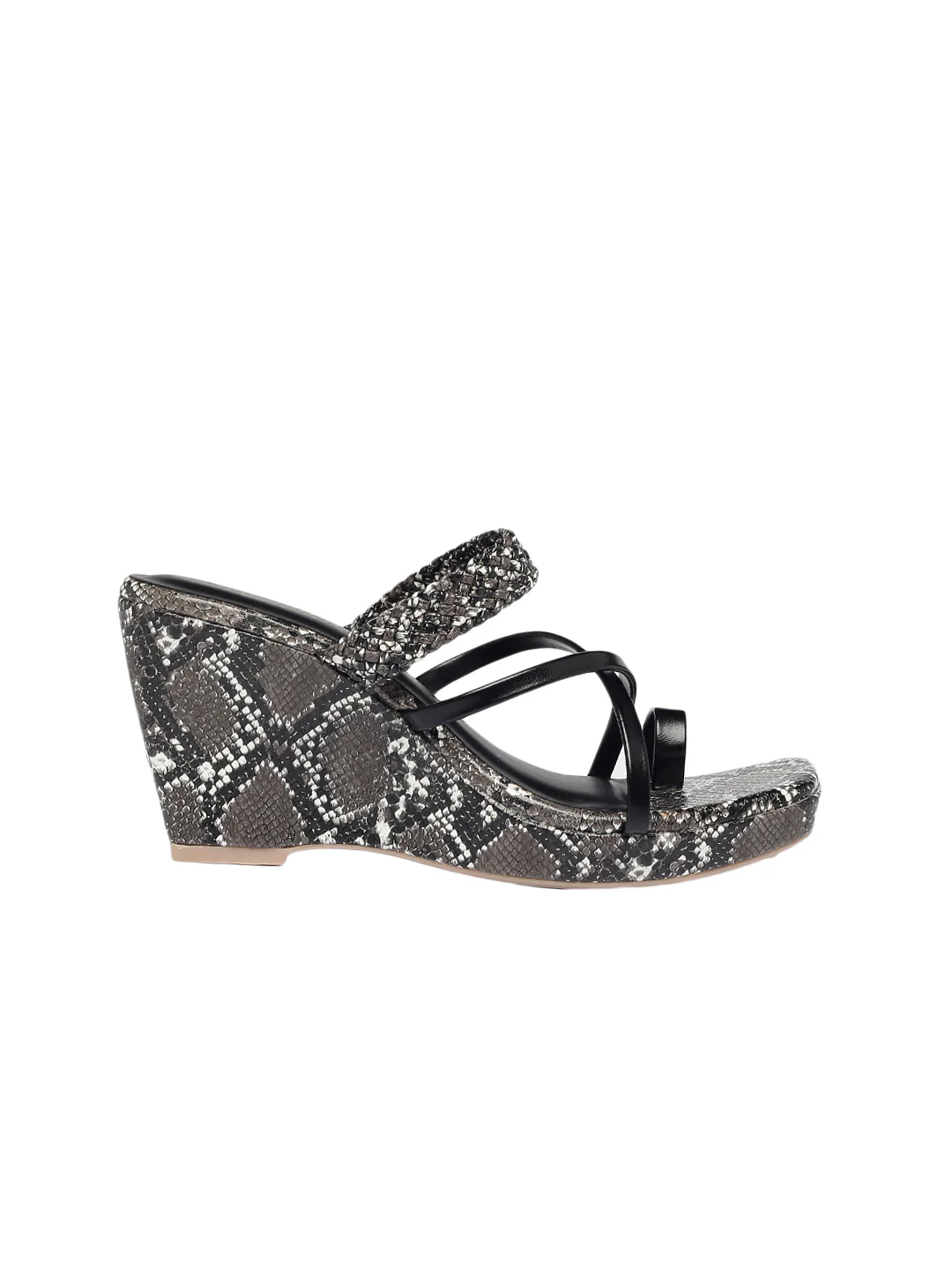 Lyla Black Wedge Heels - Image 5