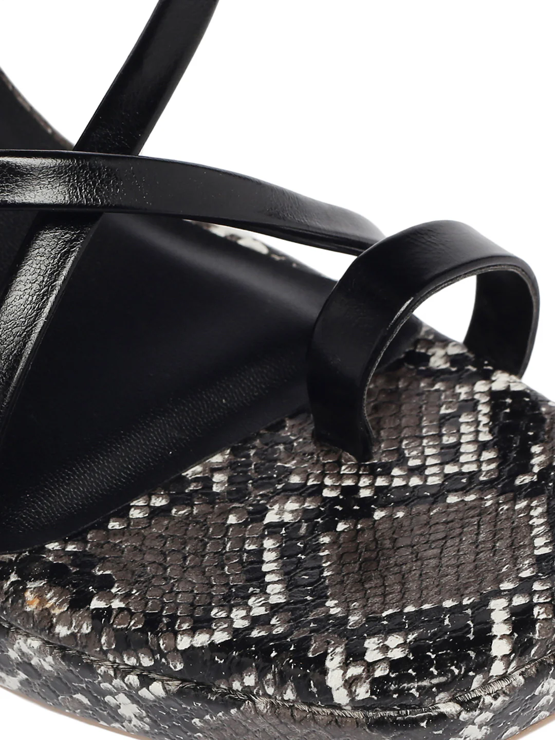 Lyla Black Wedge Heels - Image 7