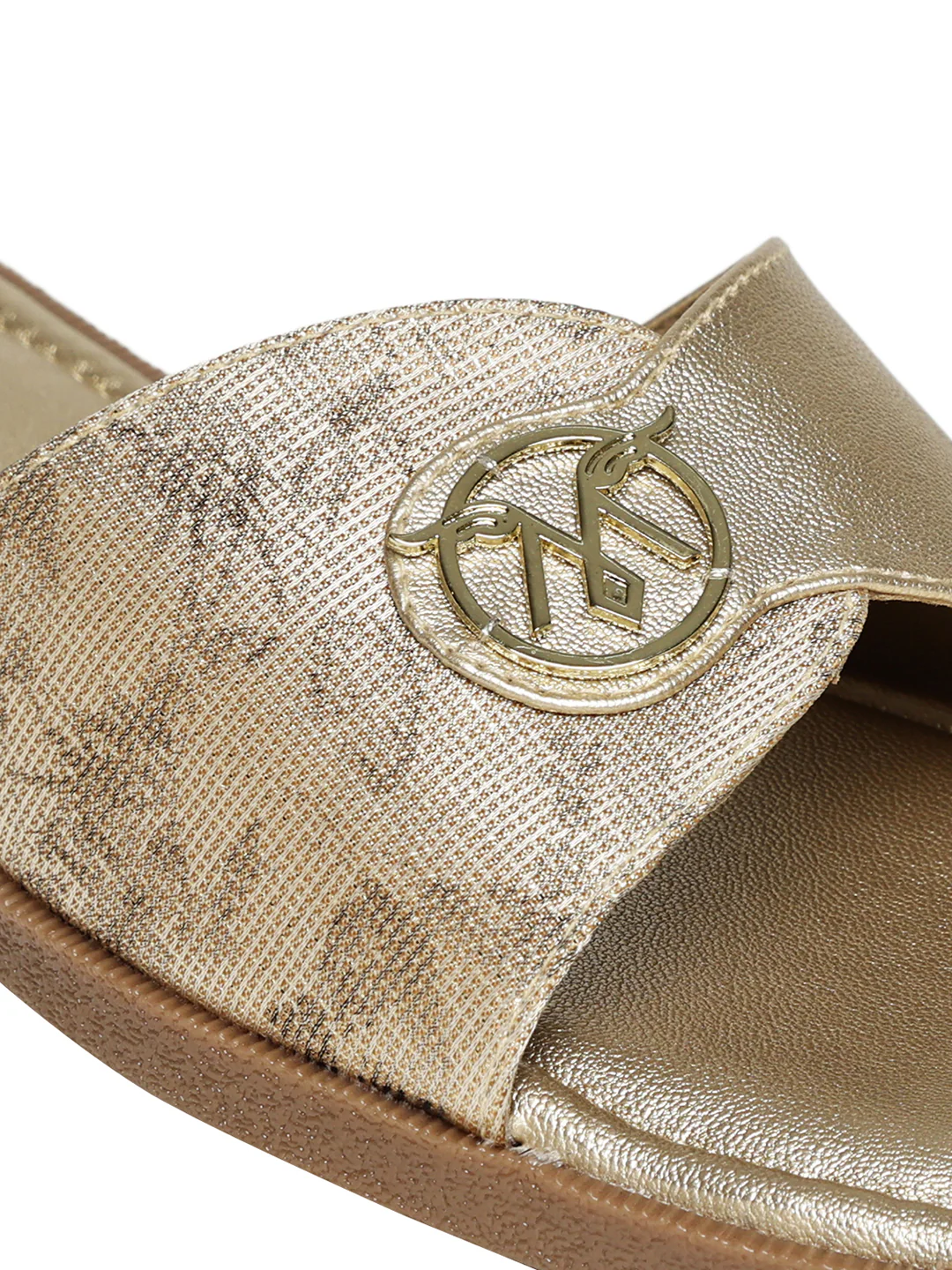 Nyra Gold Flats - Image 5